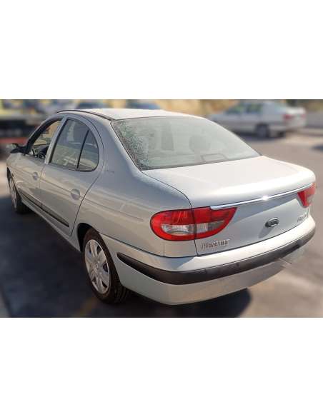 renault megane i fase 2 classic (la..) del año 2002