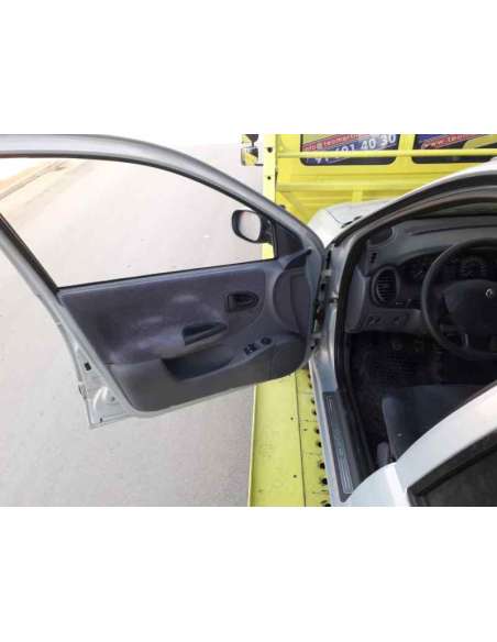 renault megane i fase 2 berlina (ba0) del año 2001