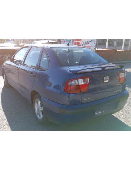 seat cordoba berlina (6k2) del año 2001