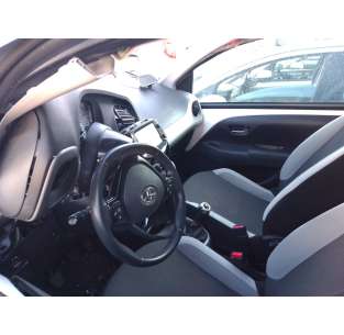 toyota aygo del año 2016 2