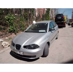 seat ibiza (6l1) del año 2002
