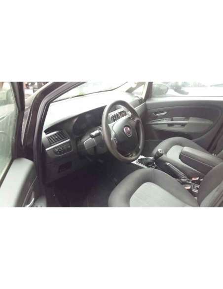 fiat linea (110) del año 2007