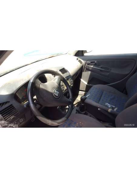 seat cordoba berlina (6k2) del año 2002