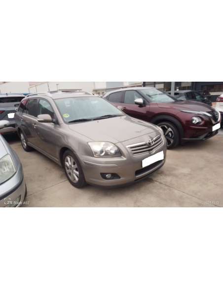 toyota avensis wagon (t25) del año 2007