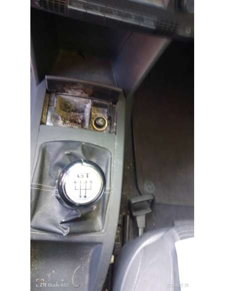 volkswagen polo (9n1) del año 2005