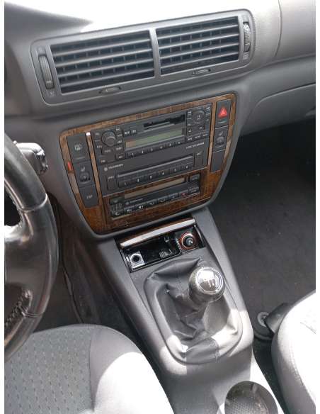 volkswagen passat berlina (3b3) del año 2004