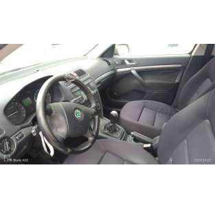 skoda octavia berlina (1z3) del año 2006 2