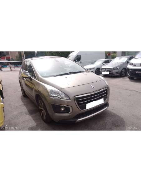 peugeot 3008 del año 2015