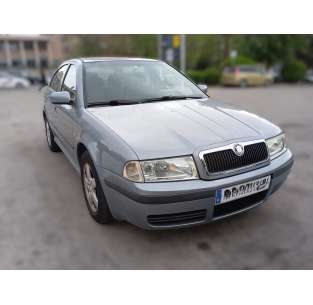 skoda octavia berlina (1u2) del año 2005