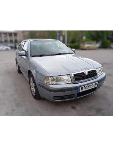 skoda octavia berlina (1u2) del año 2005