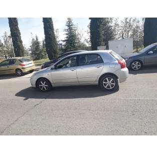 toyota corolla (e12) del año 2003 2