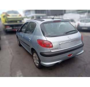 peugeot 206 berlina del año 2003 2