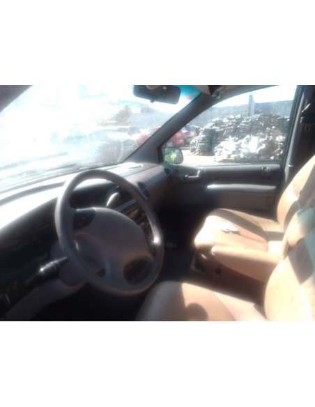 chrysler voyager (gs) del año 2000