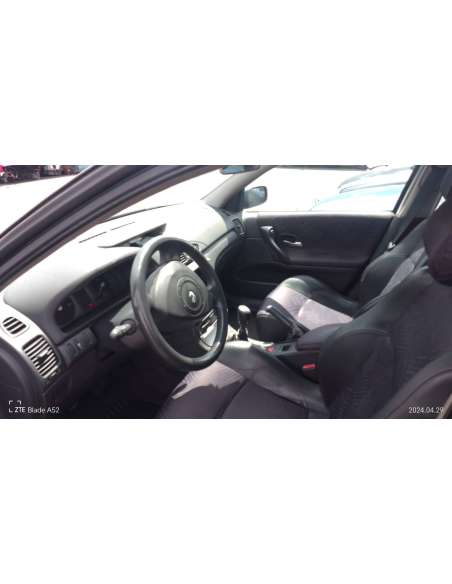 renault laguna ii (bg0) del año 2004