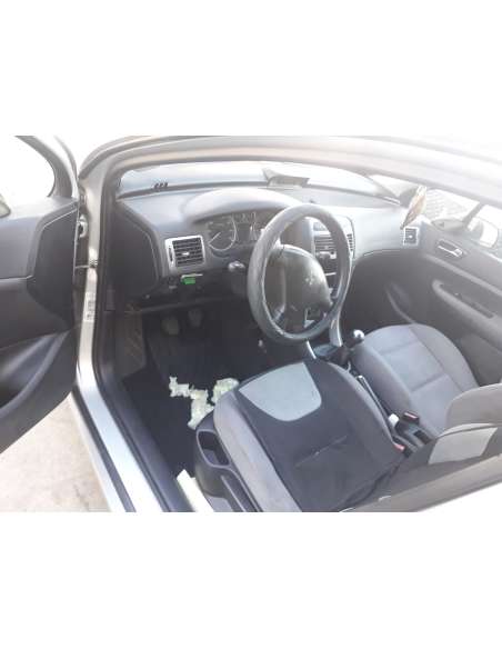 peugeot 307 (s1) del año 2004