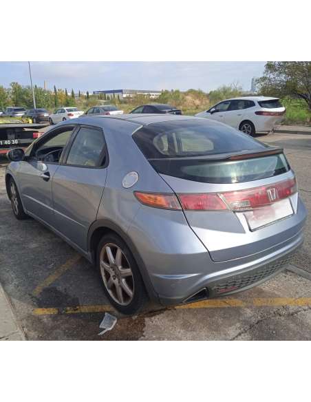 honda civic berlina 5 (fk) del año 2006