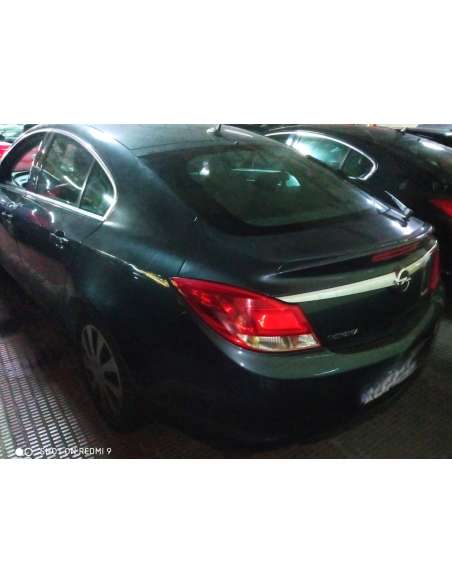 opel insignia berlina del año 2013