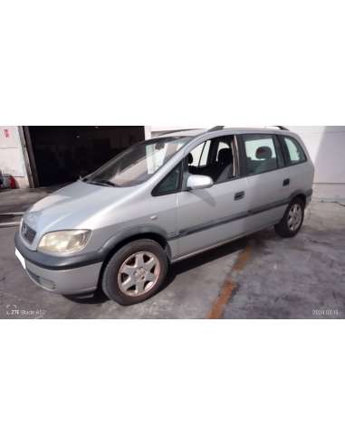 opel zafira a del año 2001