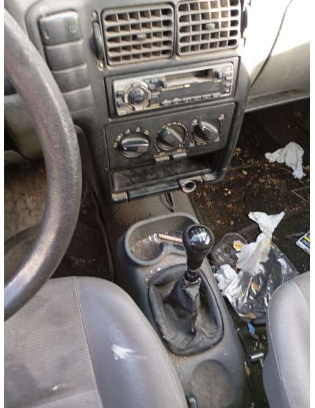 seat inca (6k9) del año 2001