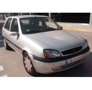 ford fiesta berlina (dx) del año 2002