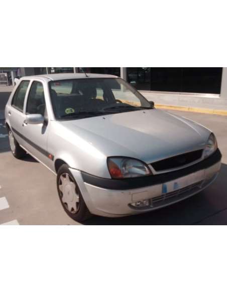 ford fiesta berlina (dx) del año 2002