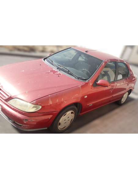 citroën xsara berlina del año 2000