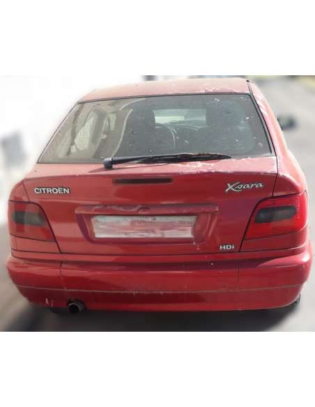 citroën xsara berlina del año 2000