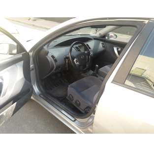 nissan primera berlina (p12) del año 2004 2