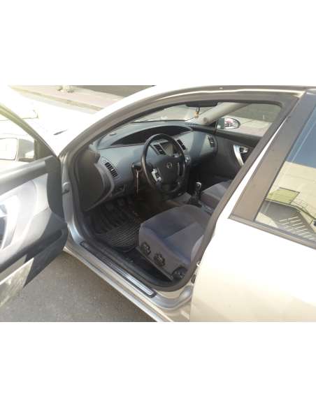 nissan primera berlina (p12) del año 2004