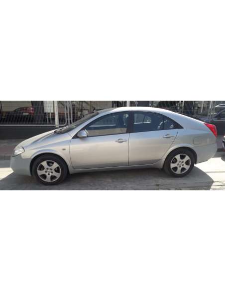 nissan primera berlina (p12) del año 2004