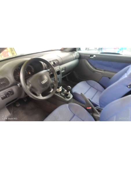 audi a3 (8l) del año 2000
