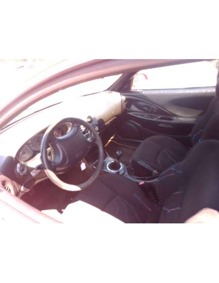 hyundai coupe (rd) del año 2001