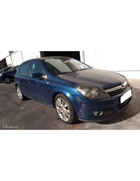 opel astra h berlina del año 2004