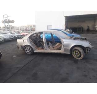 mercedes-benz clase e (w211) berlina del año 2007 2