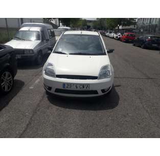 ford fiesta (cbk) del año 2004