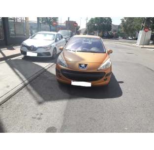 peugeot 207 del año 2006