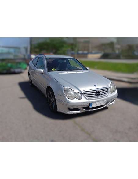 mercedes-benz clase c (w203) sportcoupe del año 2006