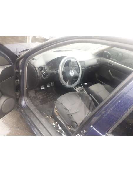 volkswagen bora berlina (1j2) del año 2002