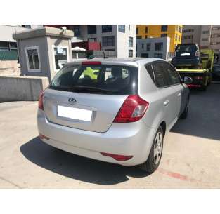 kia cee´d del año 2010 2