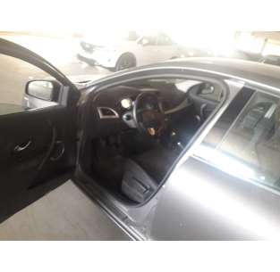 renault megane iii berlina 5 p del año 2009 2