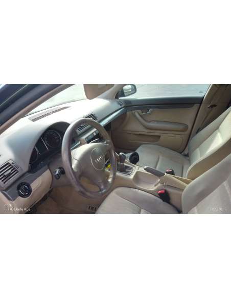audi a4 berlina (8e) del año 2002