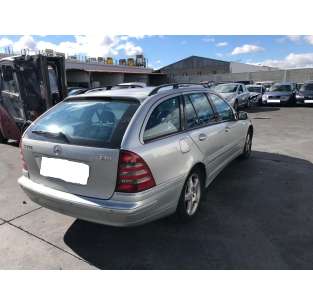 mercedes-benz clase c (w203) familiar del año 2005 2