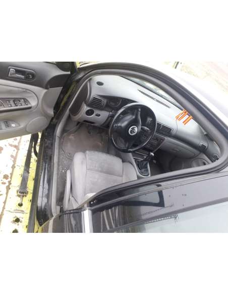 volkswagen passat berlina (3b3) del año 2001