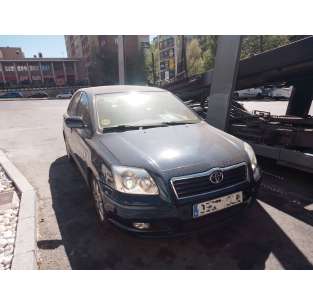 toyota avensis berlina (t25) del año 2005