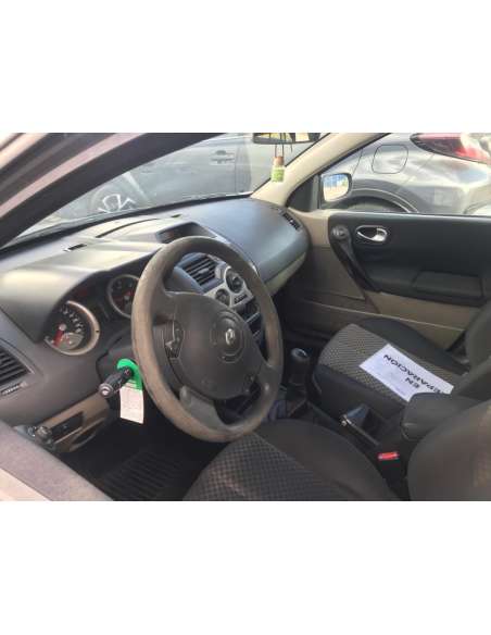 renault megane ii berlina 5p del año 2005