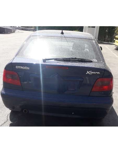 citroën xsara berlina del año 2002