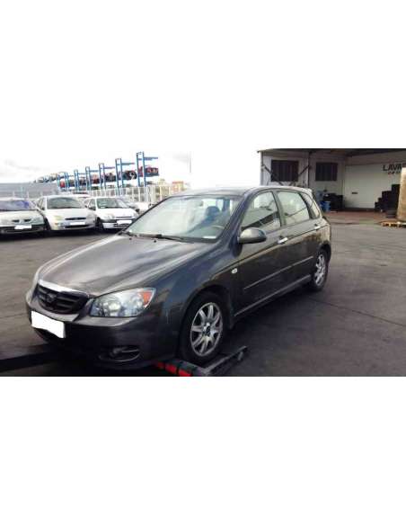 kia cerato del año 2005