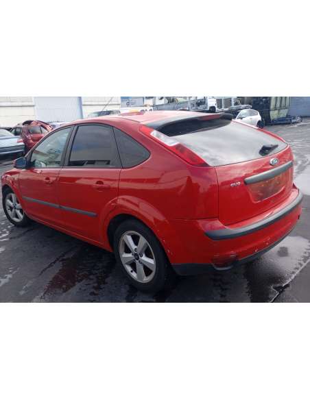 ford focus berlina (cap) del año 2005