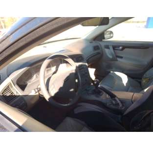 volvo s60 berlina del año 2002 2