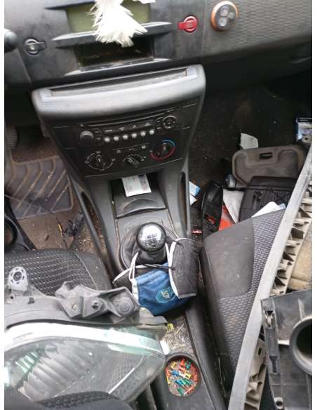 citroën c4 coupe del año 2010